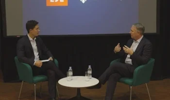 Ken Griffin von Citadel sagt, dass er sich an Goldman Sachs orientiert und Leute einstellt, die entsprechend ticken